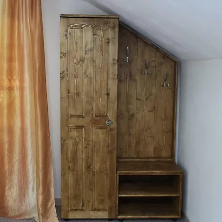 La Casa Boierului Farm stay *
